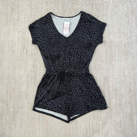 NWT Evereve Z Supply Blaire Short Sleeve Shorts Romper S